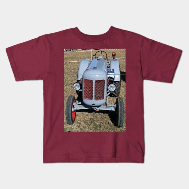 Voitures  - Cars  14  (c)(h) by Olao-Olavia / Okaio Créations kodak z1285  2013 Kids T-Shirt by caillaudolivier